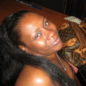 Meet your Posher, Pia